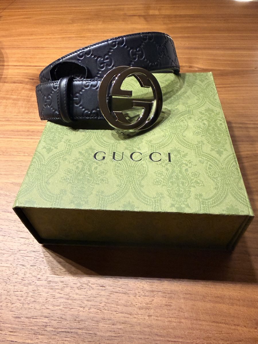 Gucci Gürtel: Gucci Gürtel Interlocking G schwarz Leder Grösse 100 – Gebraucht aus Erlenbach ZH von Berlen