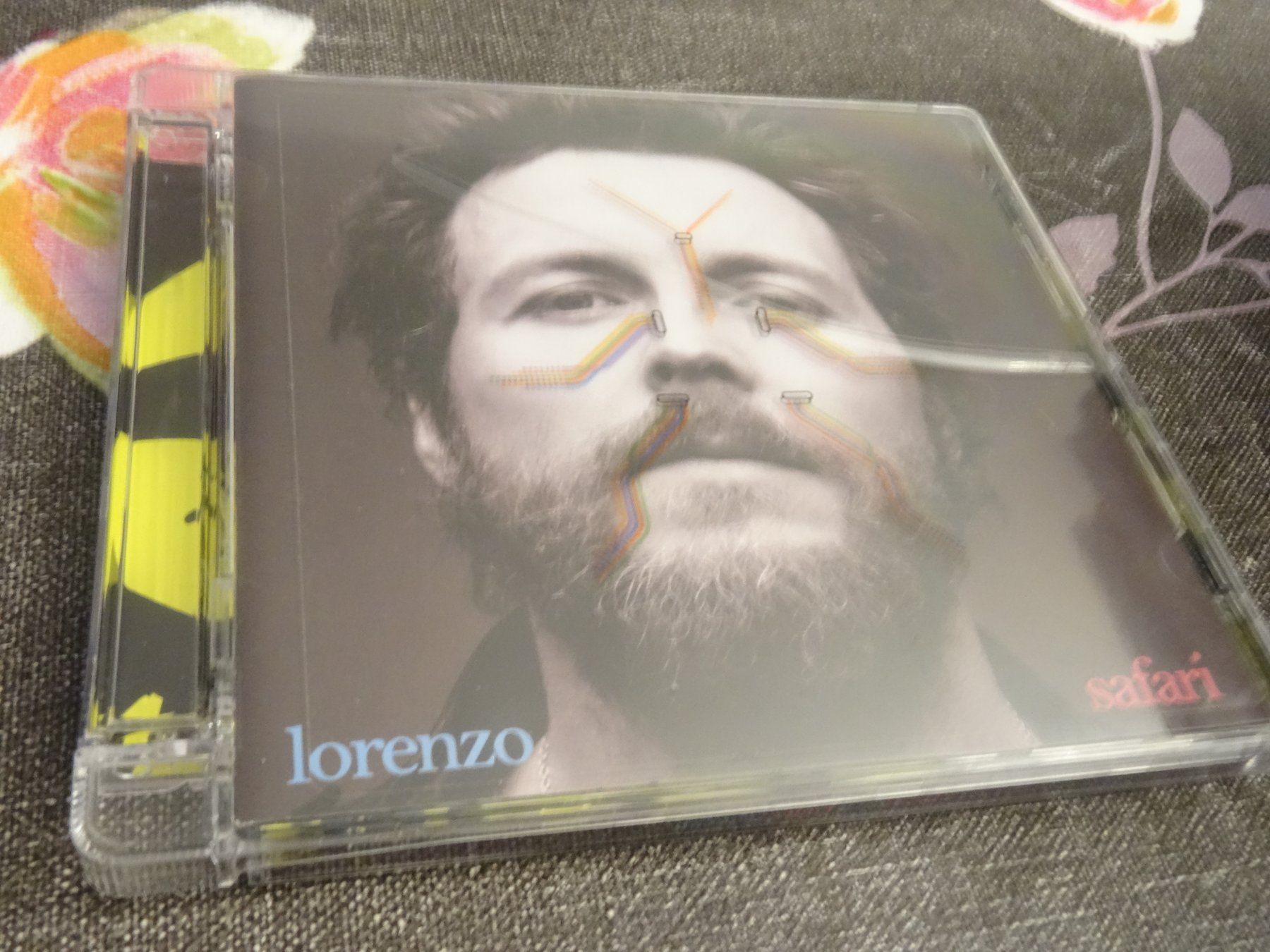 CD: Lorenzo - Safari CD – Usato da Olten venduto da Disc-Ausverkauf