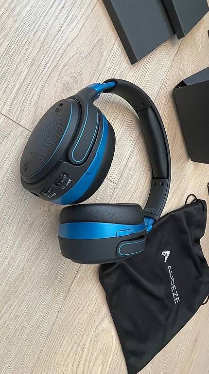 Audeze Cuffie: Casque audio Audeze Mobius – Usato da St-Cergue venduto da ybeuret