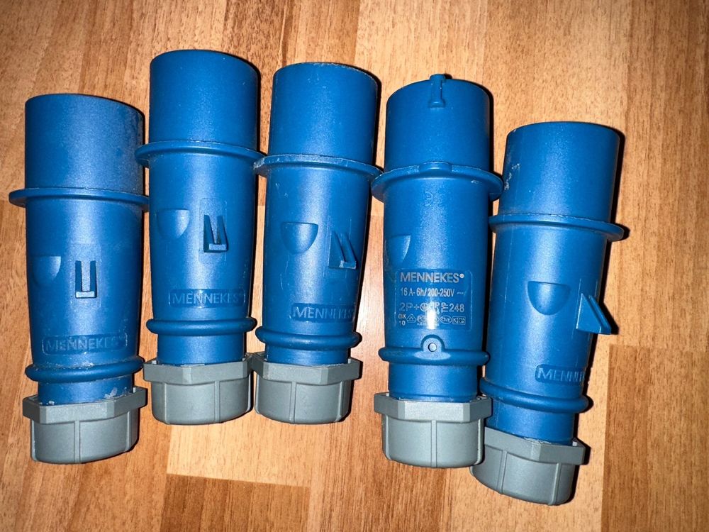 Mennekes CEE Plug 16A Blue Netzstecker CEE 16A 3-pol 230V m (Gebraucht ...