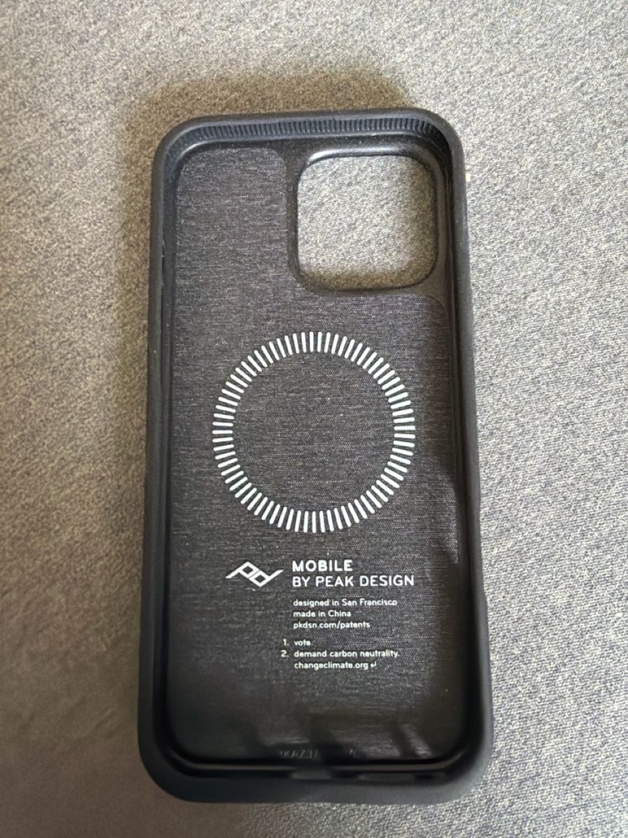 Peak Design Cover & Protezioni schermo: Peak Design Everyday iPhone 16 Pro Max Case - Like New! – Nuovo (secondo la descrizione) da Dübendorf venduto da ric_d5dv 1