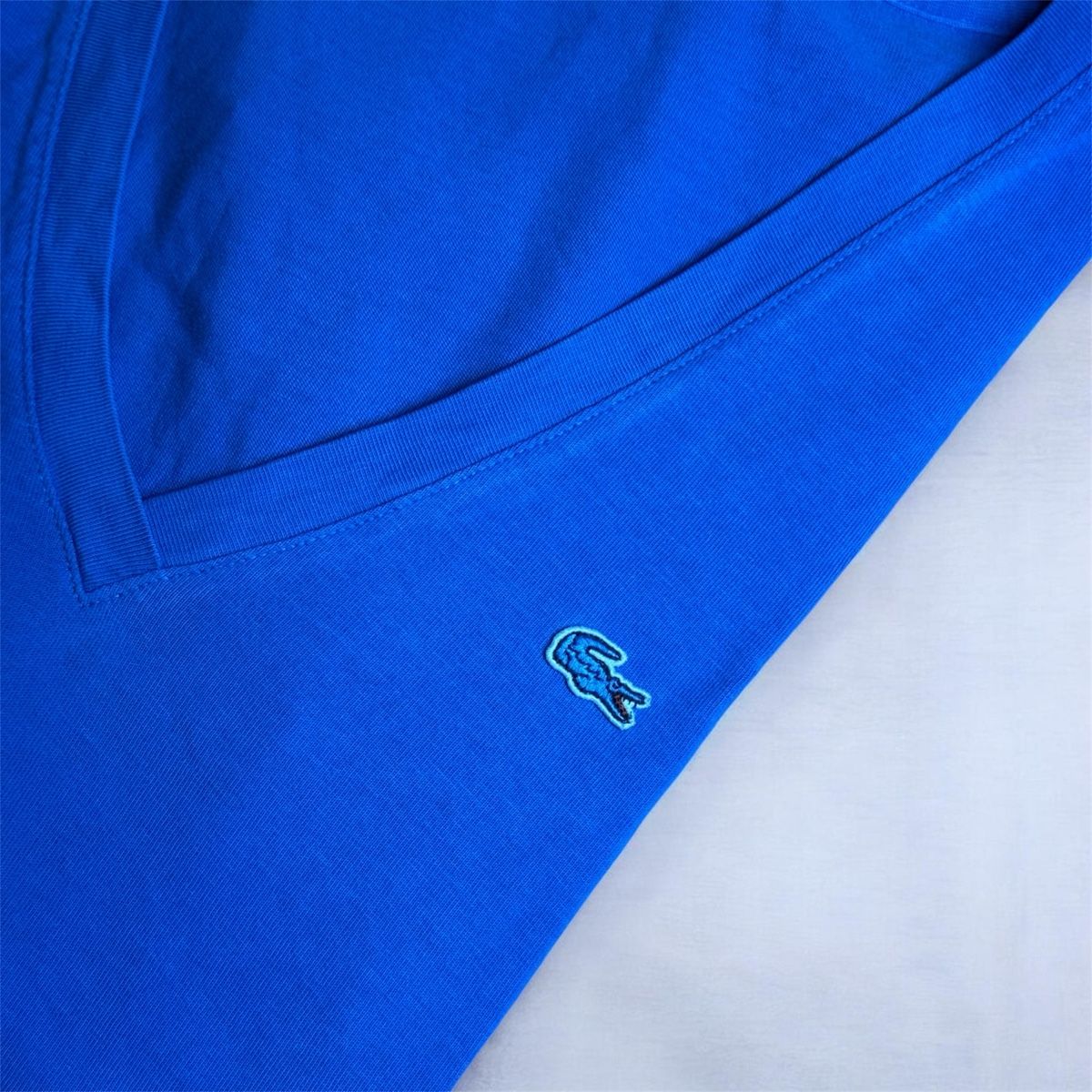 Lacoste T-shirt: T-shirt Lacoste  – Nuovo (secondo la descrizione) da Châtel-St-Denis venduto da Montclair_Swiss 2