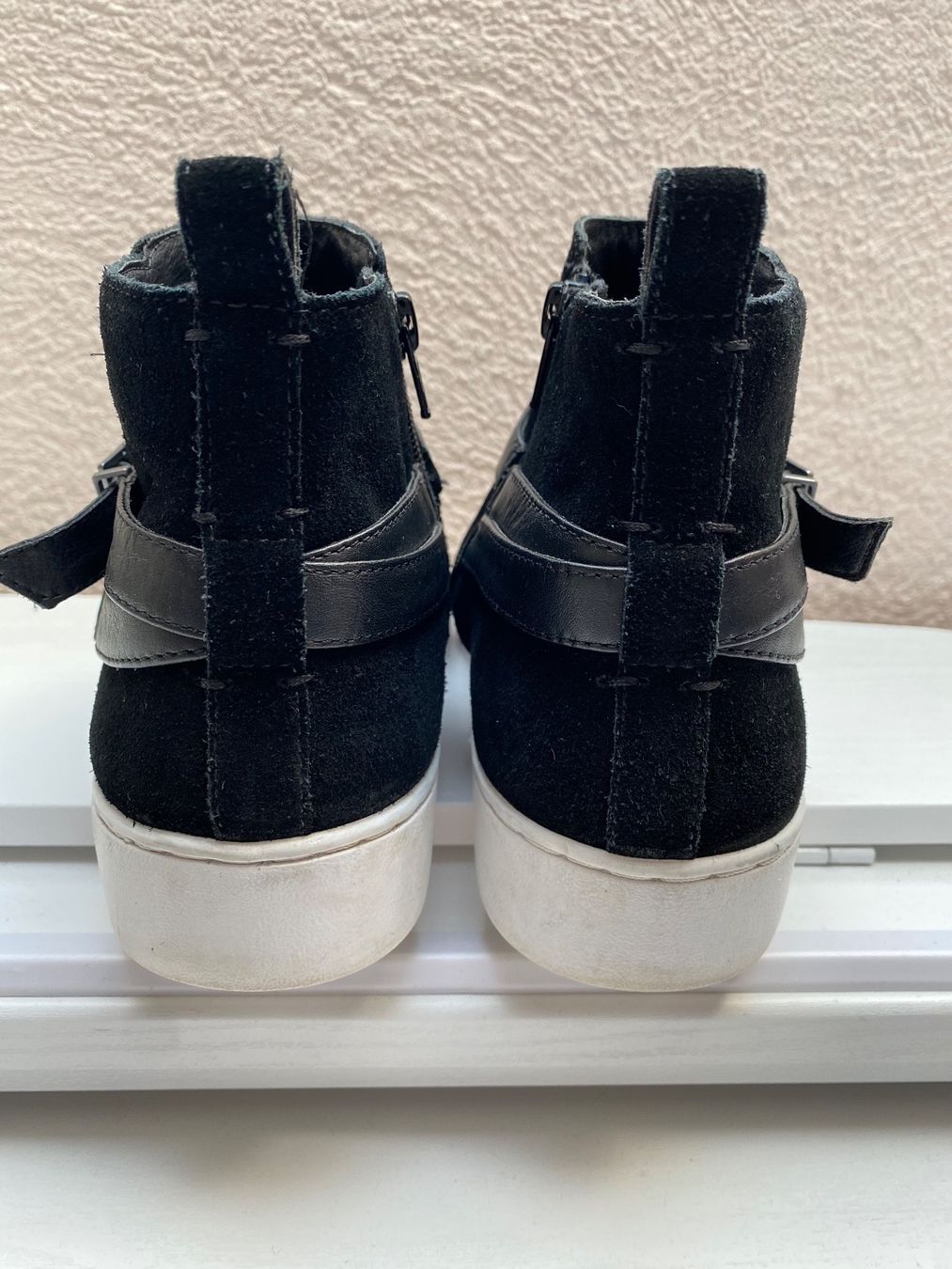 Scarpe da donna: Magnifiques Chaussures Vionic pointure 39 – Usato da Savagnier venduto da Pivovar2 4