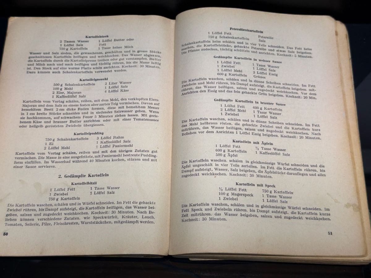 Libri: BERNER KOCHBUCH 1947 – Usato da Matzingen venduto da exklusives 4