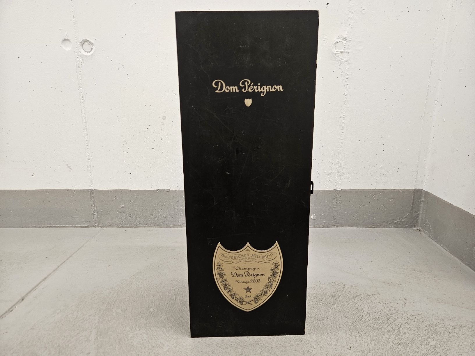Sonstiges Geschirr & Gläser: DOM PERRIGNON- 3l Flasche inkl. Box – Gebraucht aus Wallisellen von ZHU 1