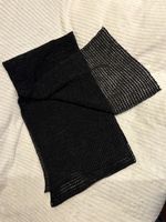 Schal aus Polyester / Schwarz