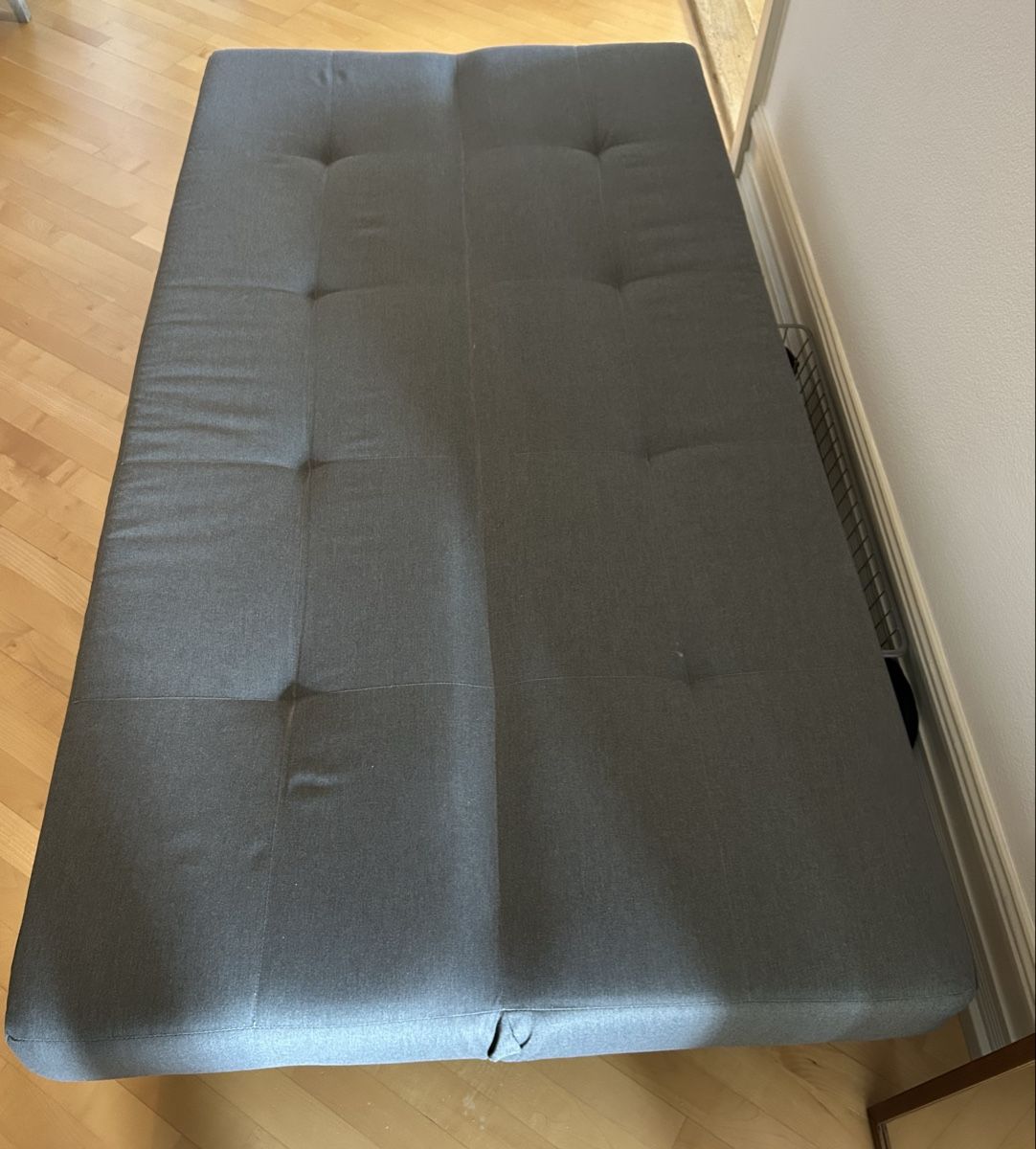 Sofas: Grey Fabric Sofa Bed – D'occasion à Zürich par Sophie0569 3
