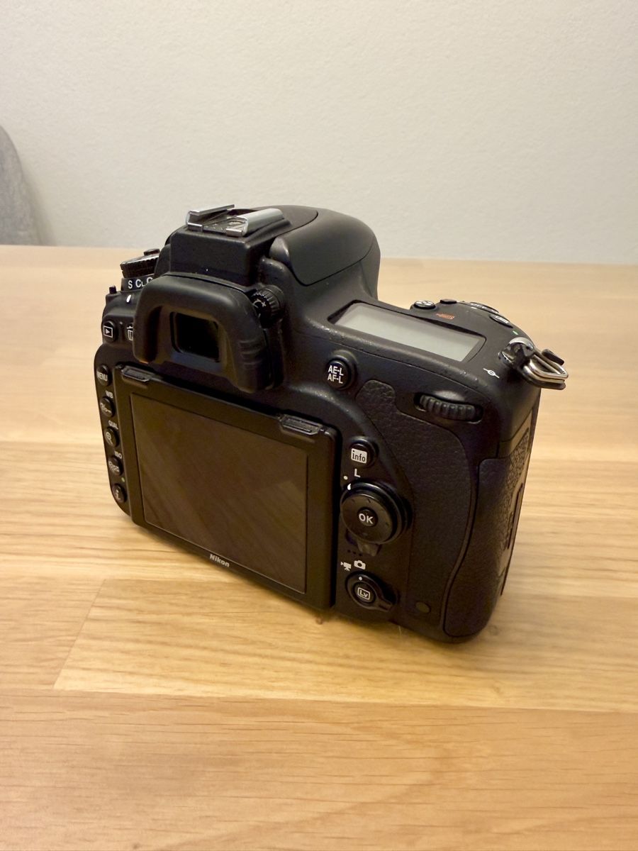 Nikon Appareil photo: Nikon D750 + SD + télécommande – D'occasion à Sugiez par AlexG_22 2