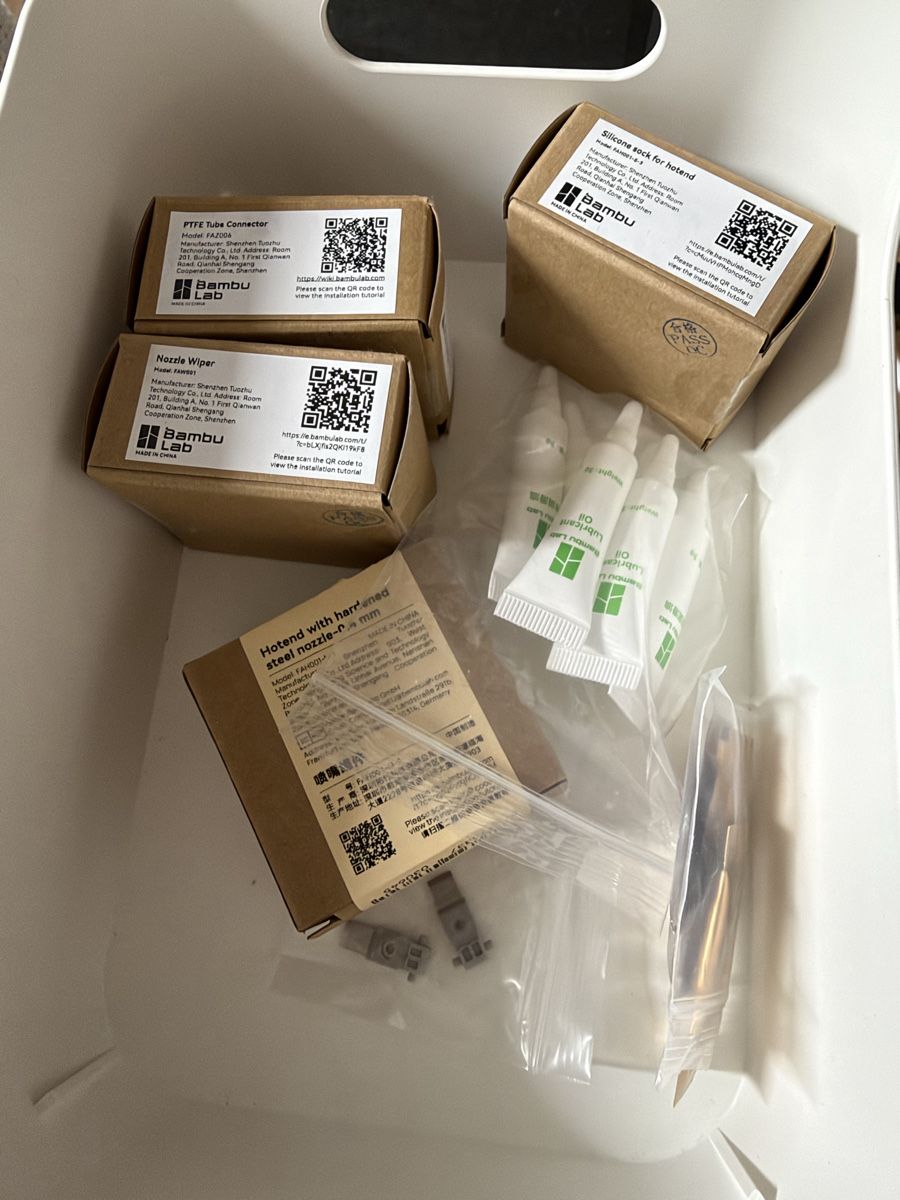 Bambu Lab 3D Drucker: Bambu Lab P1S with accessories – Gebraucht aus Meisterschwanden von HGunn 2