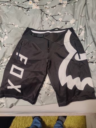 Fox Demo Mountainbike Shorts, Grösse 32, Top Zustand!