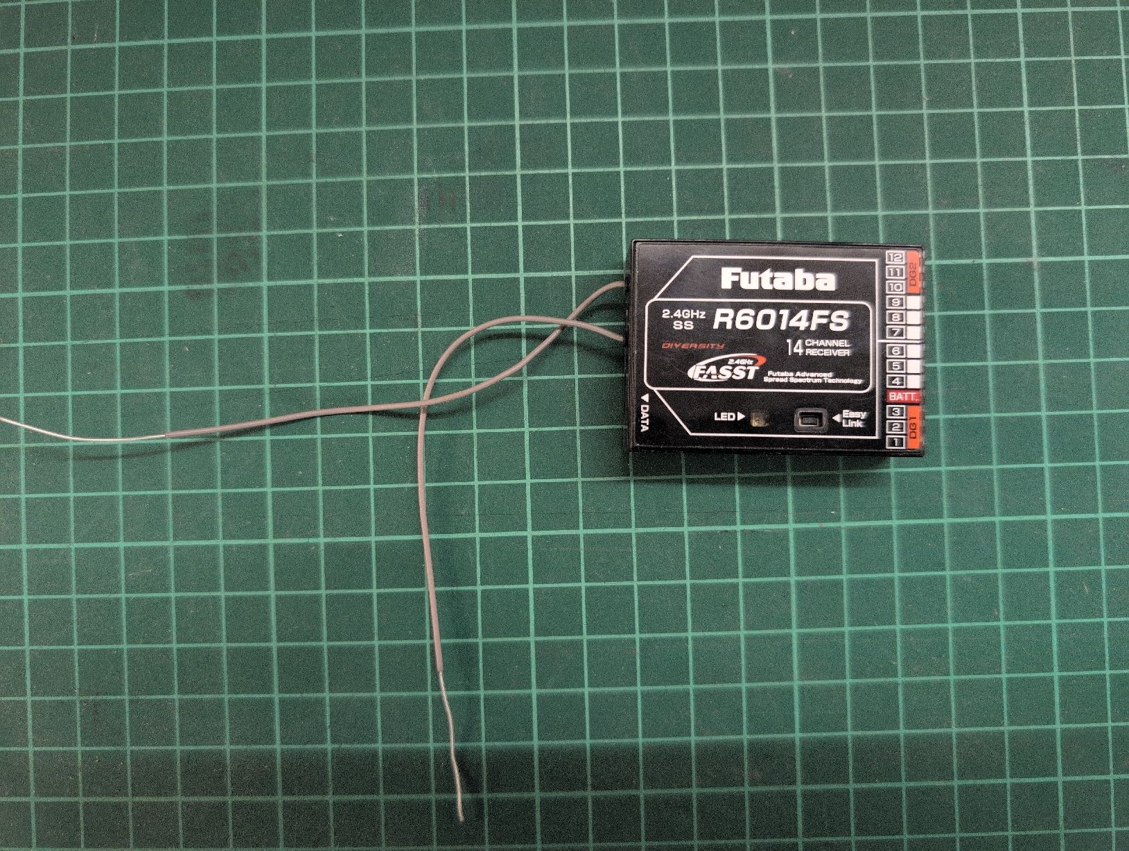 Futaba Commande à distance: Futaba R6014FS Empfänger  – D'occasion à Schmitten FR par Rodo0