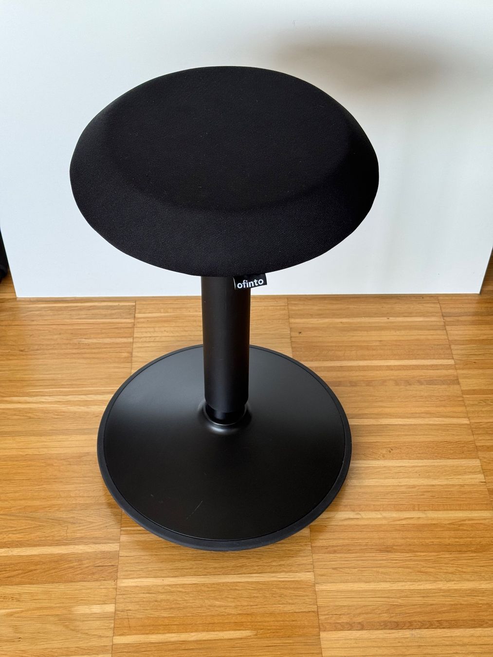 Hocker: Ofinto Sitz-Stehhocker – Gebraucht aus Zürich von jai_pl76 1