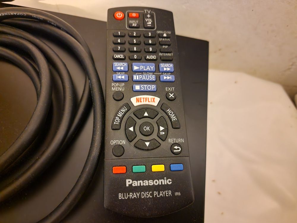 Panasonic Bluray Disc DMPBPT167 inkl. Fernbedienung Kaufen auf Ricardo