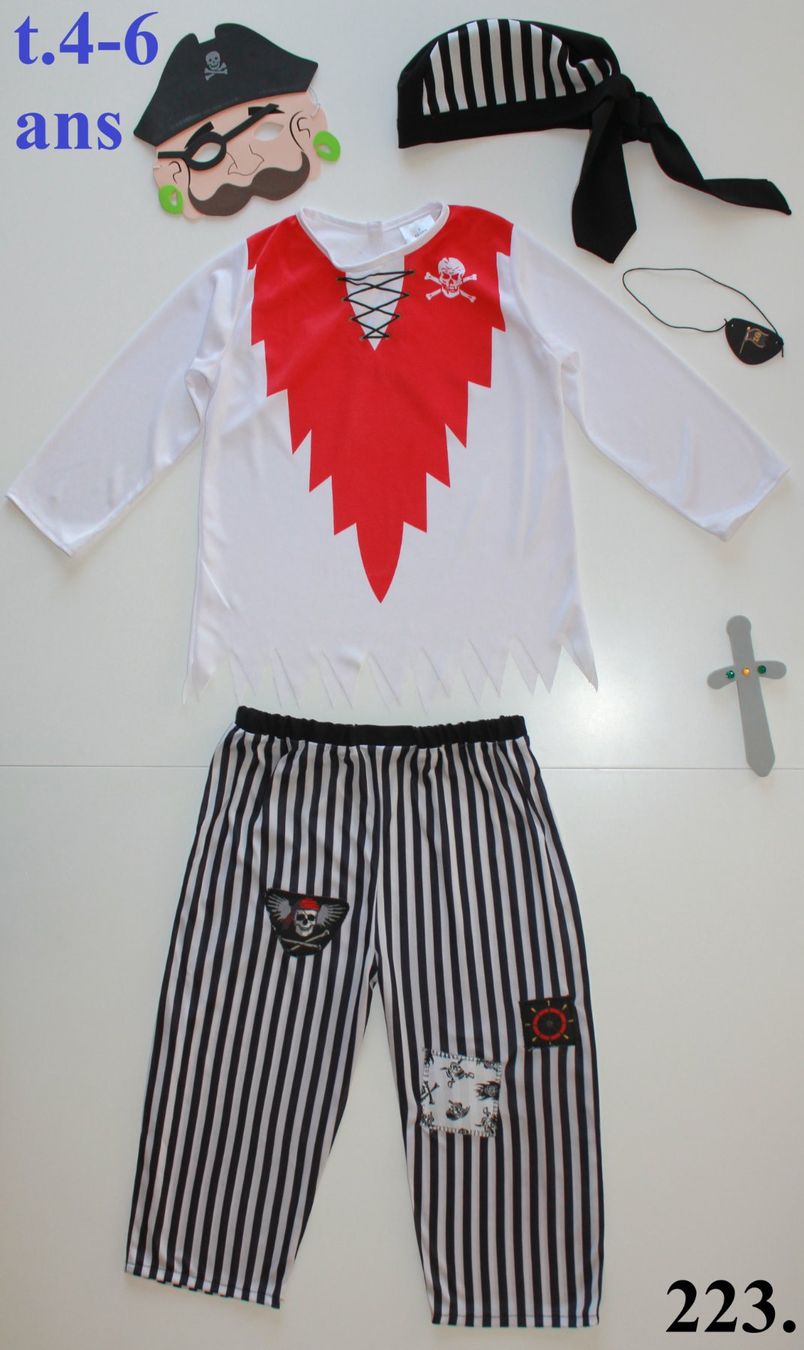 Costumi: Costume pirate / Pirat t. 4 - 6 ans – Usato da Peseux venduto da CoolShoping