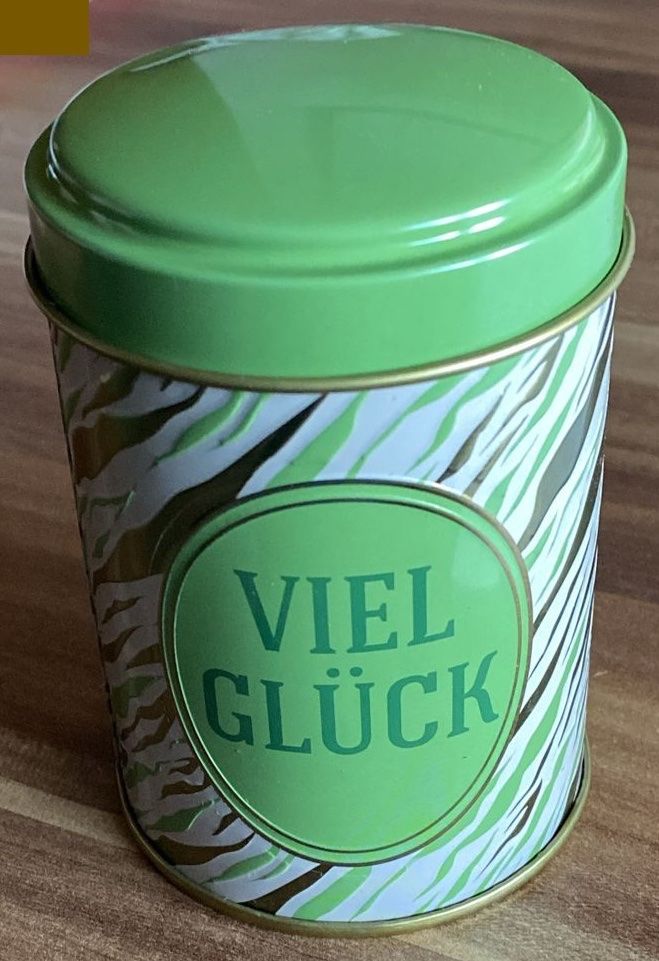 Tutte le decorazioni: Süßes in der Dose "Viel Glück" – Nuovo e nell'imballaggio originale da Wagenhausen venduto da Svema
