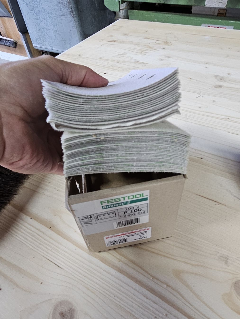 Festool Smerigliatrici & Lucidatrici: Festool RS 300 EQ inkl Schleifmittel – Usato da Dällikon venduto da John178 4