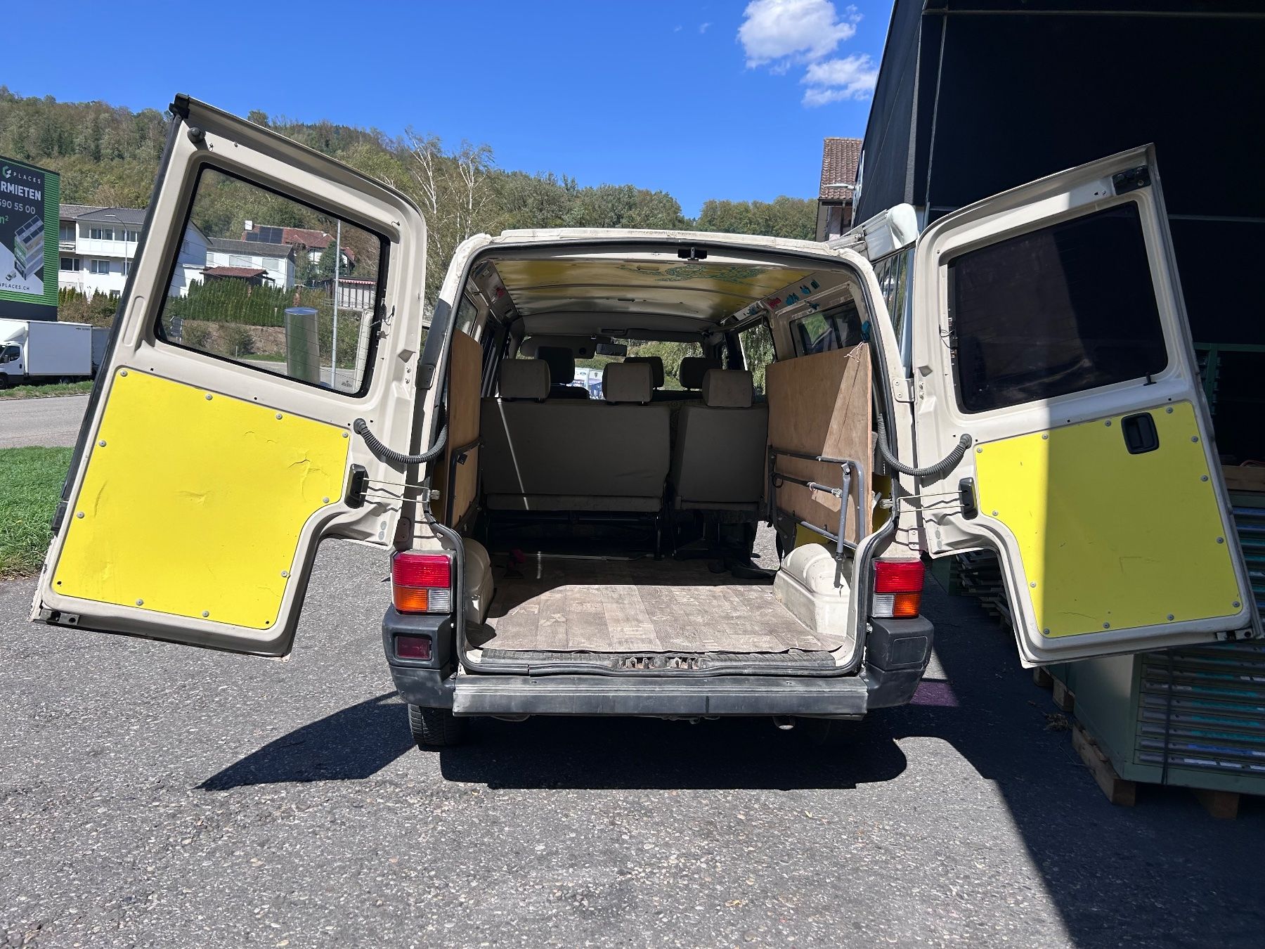 Véhicules de camping: VW T4 – D'occasion à Balsthal par Martina1234567 2