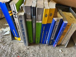 Fachbücher Automobiltechnik diverse Jahrgänge