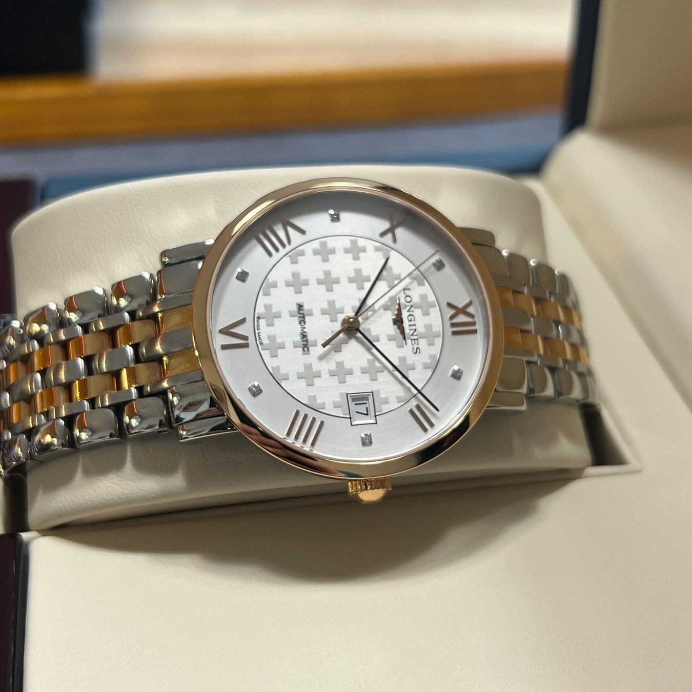 Longines Orologi: Longines Elegant Automatic Full Set L4.810.5.97.7 – Usato da Carouge GE venduto da Watchaser 6