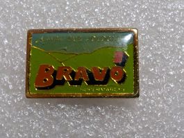 Ansteckpin 252: Bravo