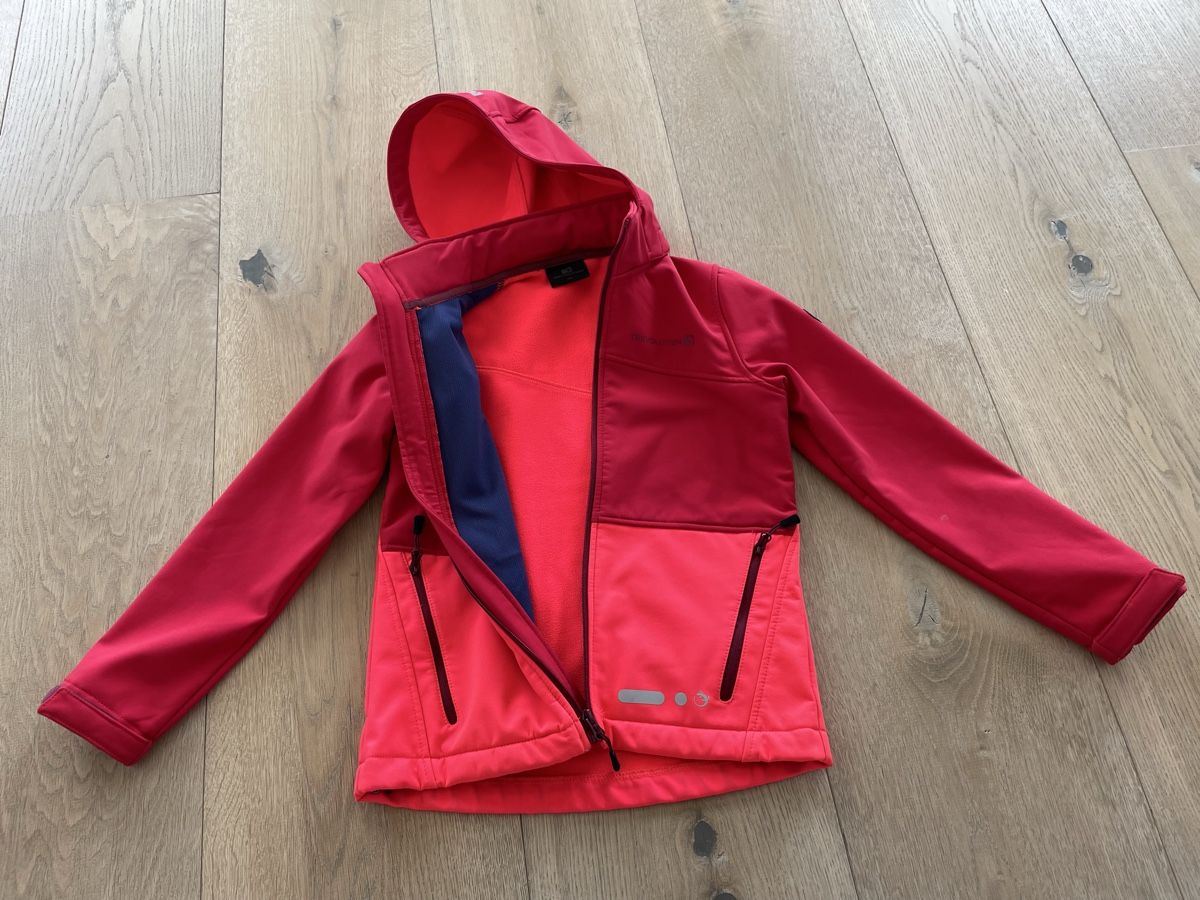 Trevolution Giacche & Cappotti: Kinder Softshelljacke Grösse 140 – Usato da Hohenrain venduto da Oters 2