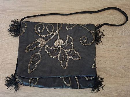 Handtasche Silberbestickt