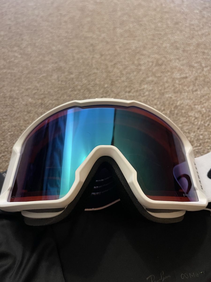 Oakley Occhiali & Lenti: Glasses oakley – Nuovo e nell'imballaggio originale da Gstaad venduto da Damiiann