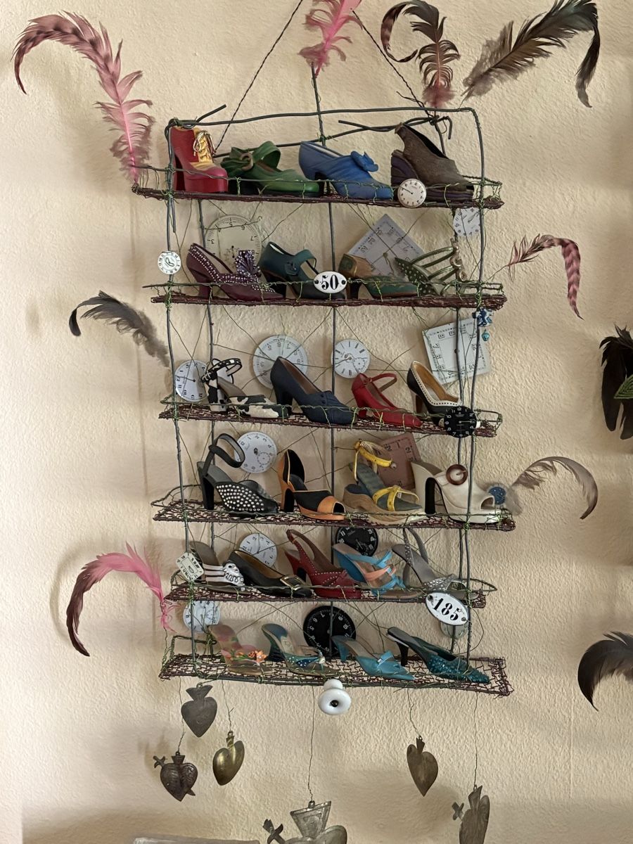 Toutes les décorations: Installation artistique mini-chaussures  – D'occasion à Genève par rap_s5hg 3