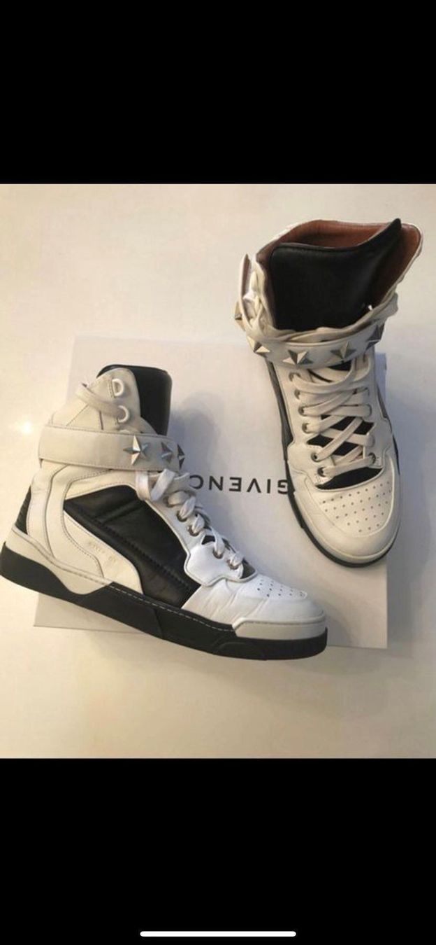 Givenchy Scarpe da donna: Givenchy Sneakers Tyson 37 très bon età – Usato da Torre venduto da Mon.ShuShu 1