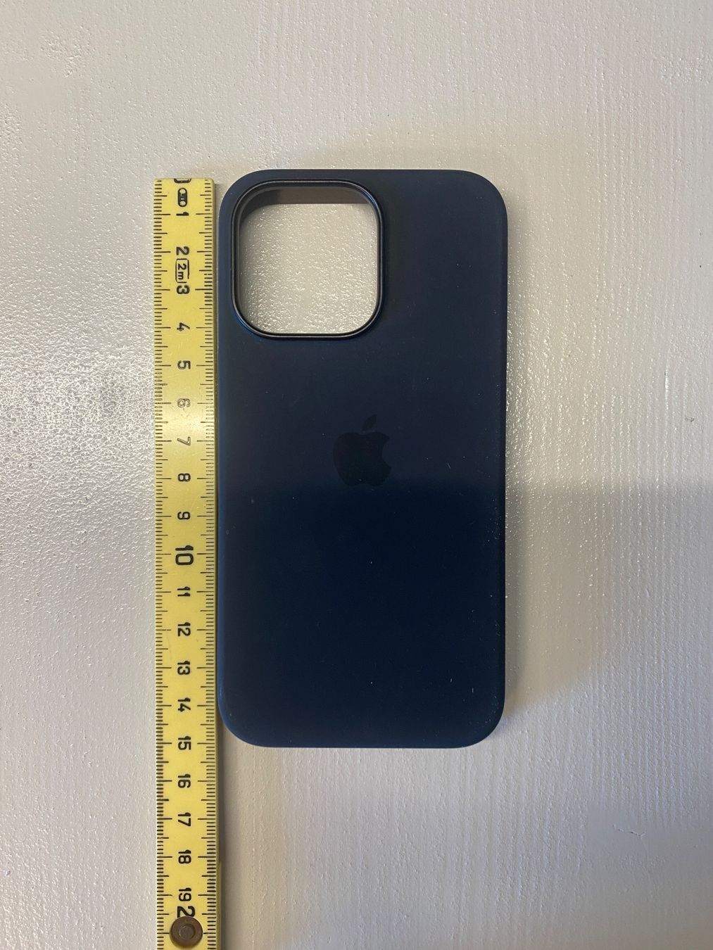Apple Cover & Protezioni schermo: Apple IPhone. 14+ silicone case original, black – Nuovo (secondo la descrizione) da Dulliken venduto da timemachine 2
