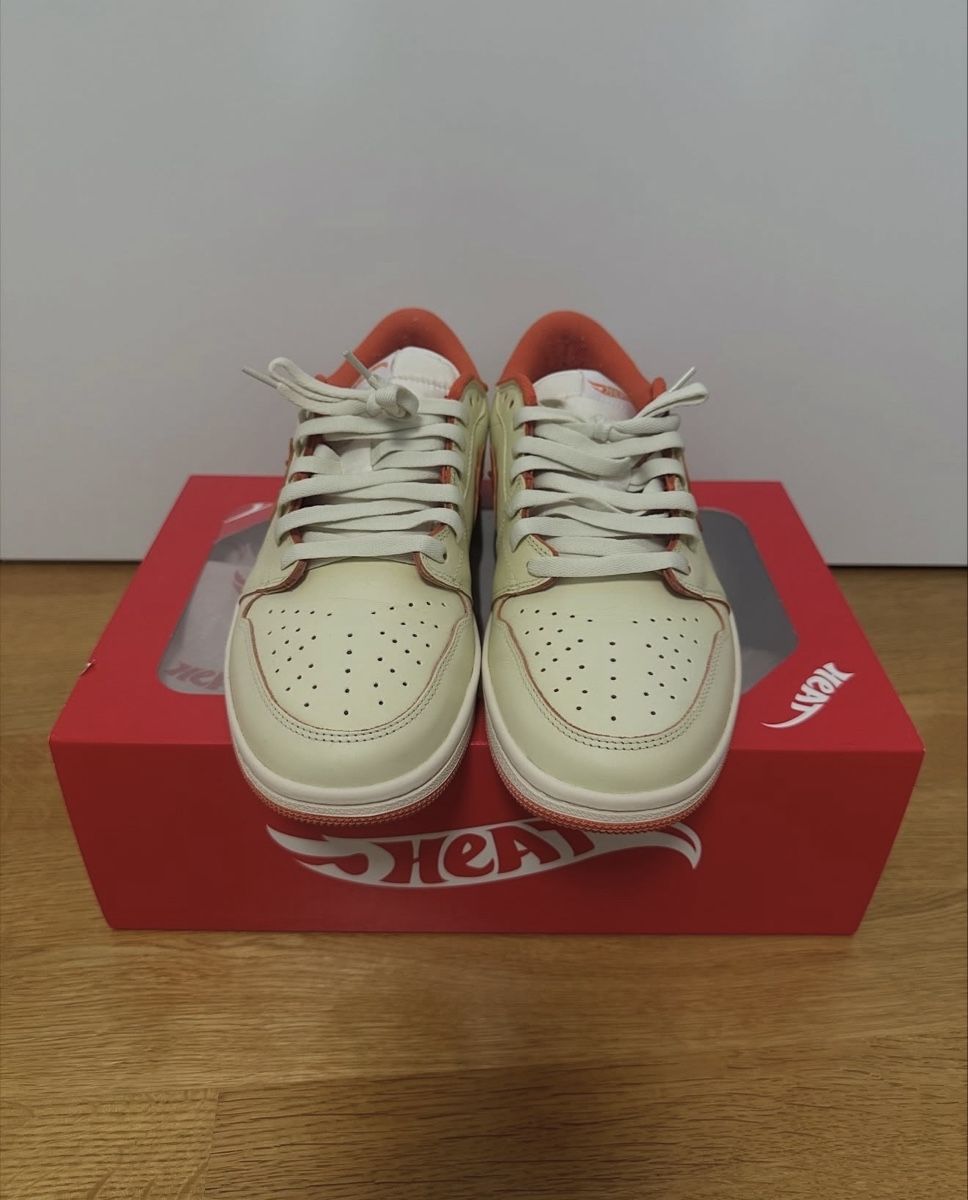 Jordan Scarpe da uomo: Jordan 1 Low "Heat" (Custom) – Usato da Basel venduto da Kevinbuckcards 1