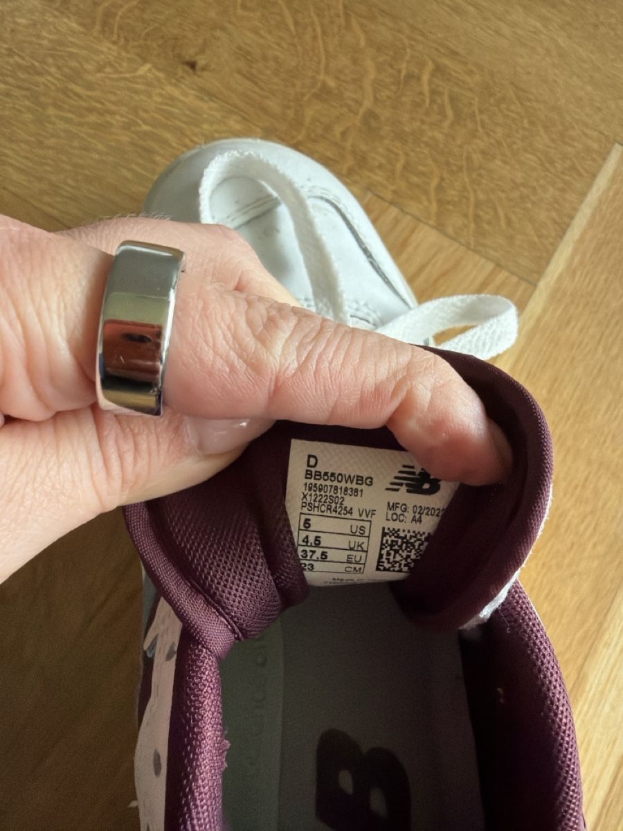 New Balance Damenschuhe: New Balance 550 37.5 – Gebraucht aus Meilen von ana_nln9 4