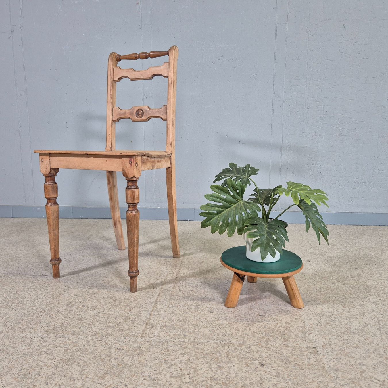 Hocker: Bambus Flower Stand Blumenhocker Blumentisch Höcker – Gebraucht aus Nottwil von Wondewa-Shop 1
