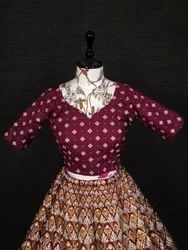 Vestiti: Lehenga NEW – Nuovo e nell'imballaggio originale da Les Acacias venduto da minnie6 3