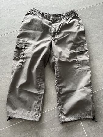 Hose uni grau