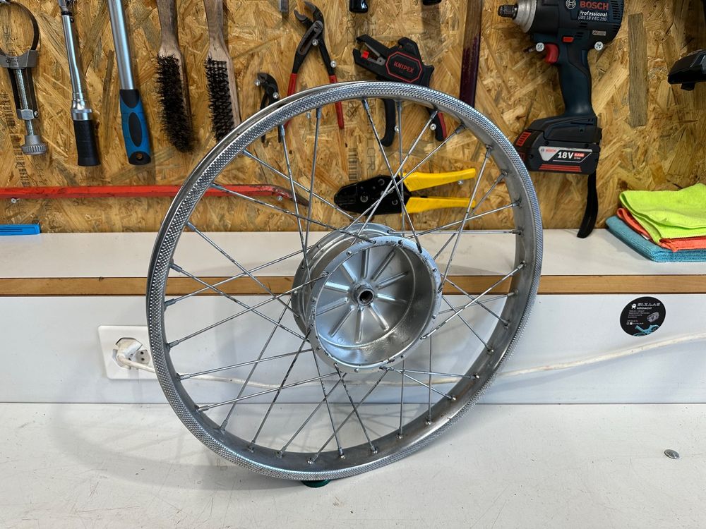 Felge Chrom 1,50 X 17 Zoll Mit 36 Speichenlöcher Für Kreidler Zündapp Hercules Puch