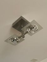 Plafonnier métal et verre à deux spots, état d'occasion