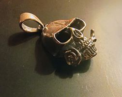 Anhänger Totenkopf mit Rose Edelstahl Silber