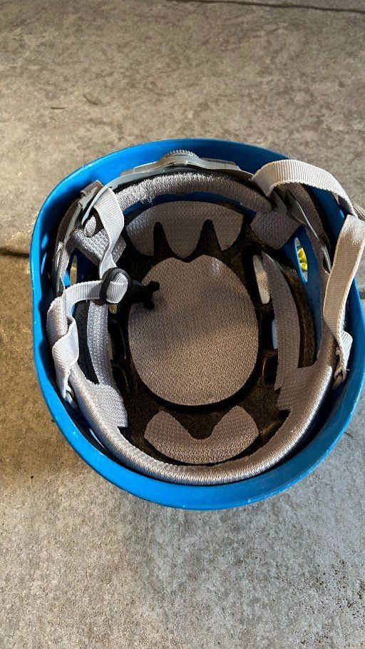 Salewa Caschi: Casque d'escalade Salewa – Usato da Fribourg venduto da jimiJ13 3