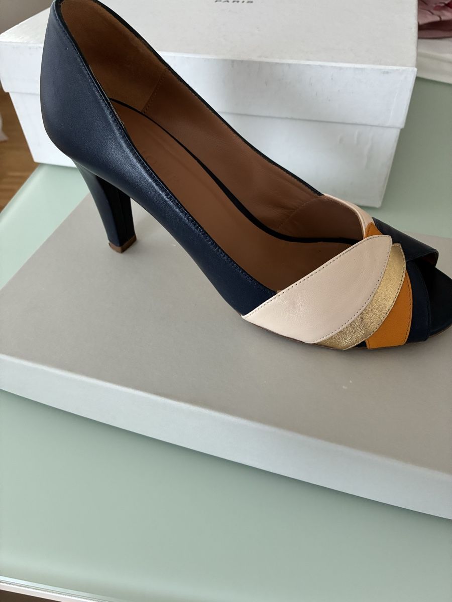 Chaussures femmes: Schuhe – D'occasion à Zürich par Bemey5268