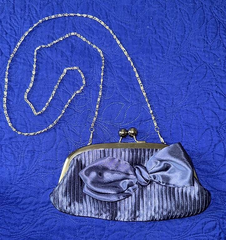 Borse da donna: Tasche  – Usato da St. Gallen venduto da EllyM.