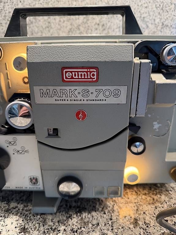 Home Cinema: Eumig Mark S 709 Super 8 mit Ton – Usato da Winterthur venduto da Calculating.Infinity 2