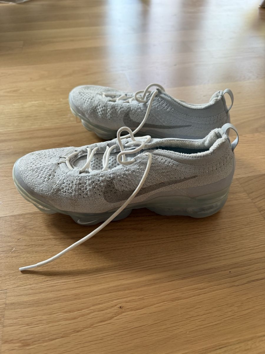Nike Chaussures hommes: Nike AIR VAPORMAX 2023 FLYKNIT – D'occasion à Kilchberg ZH par veneto87 2
