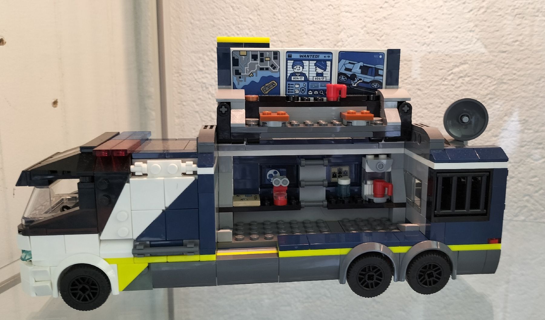 Lego Kit di costruzioni: Lego City 60418 Mobiler Polizeitruck – Nuovo (secondo la descrizione) da Heimenschwand venduto da Gurnigel0 5