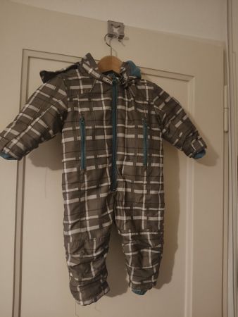 Baby Schneeanzug kariert Grösse 74/80 guter Zustand