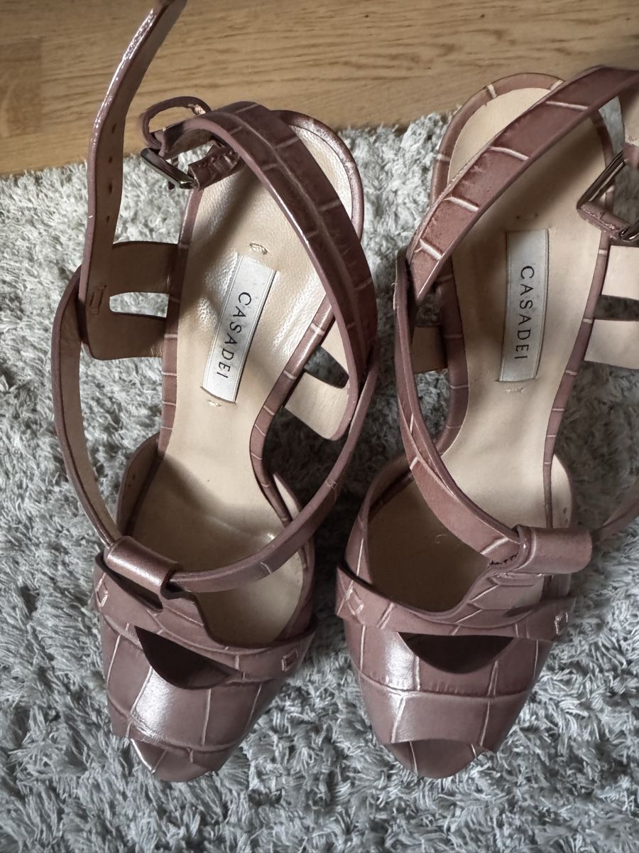 Casadei Scarpe da donna: Casadei Sandalen, Gr. 38 last price – Nuovo (secondo la descrizione) da Münchenstein venduto da By.gabriela.v 3
