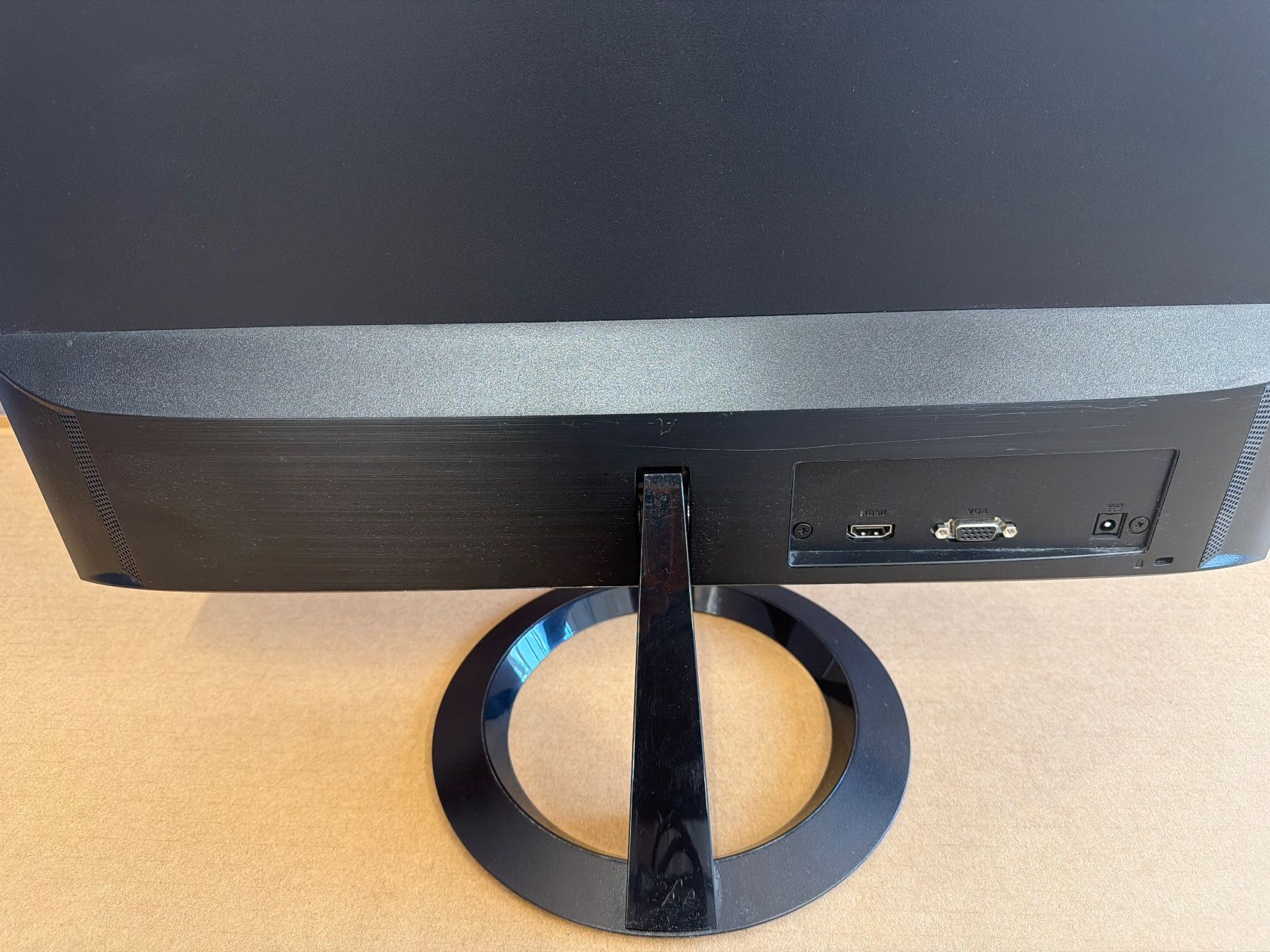 Asus Monitor: ASUS VZ229HE 21.5" Monitor – Usato da Dietlikon venduto da ComdatAG 4
