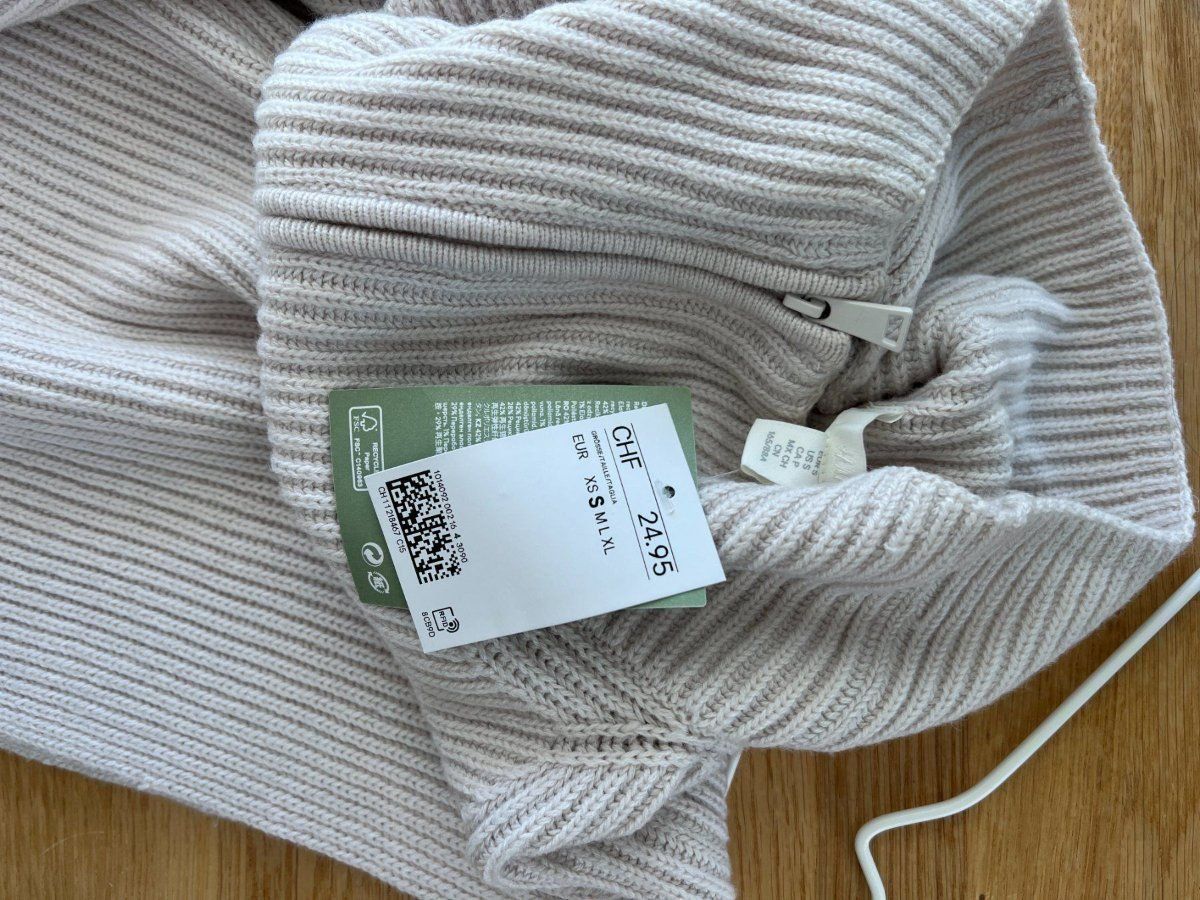 Tops: H&M Strickoberteil, Size S – Neu und originalverpackt aus Muri b. Bern von SigridW 2