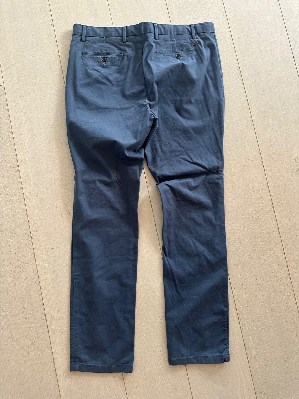 Tommy Hilfiger Pantaloni: Tommy Hilfiger chinos – Nuovo (secondo la descrizione) da Wollerau venduto da bod_25yw 4