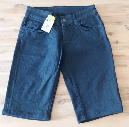 Neue Jeans Shorts Gr. 27 von Brian Dales